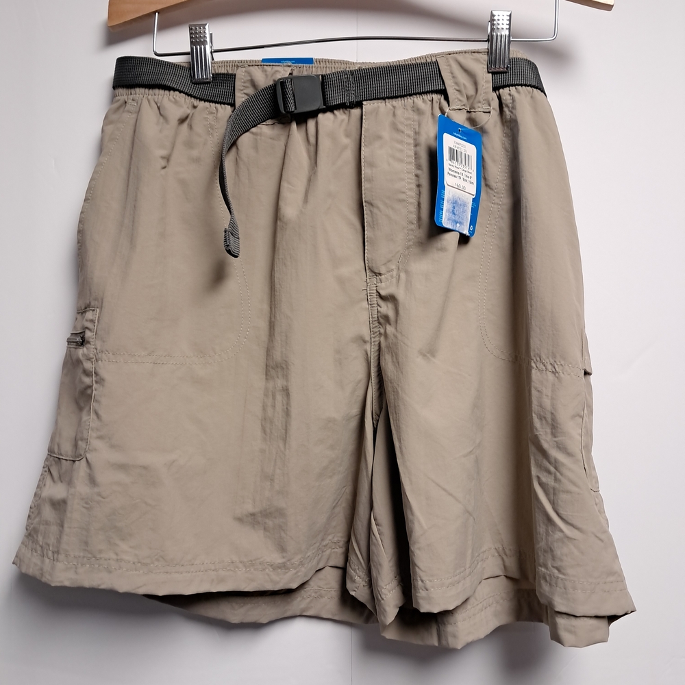 Columbia Women Tan Cargo Shorts with Black Belt